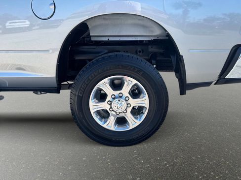 Used 2024 RAM 2500 Big Horn image 12