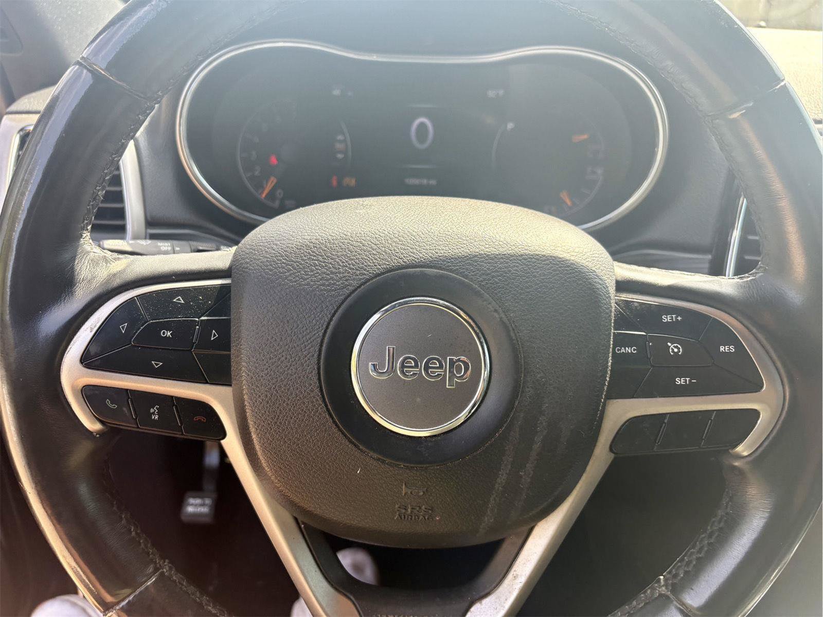 Used 2019 Jeep Grand Cherokee Altitude RWD image 19