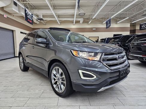 Used 2015 Ford Edge Titanium w/ Equipment Group 302A FWD image 4