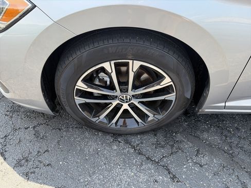 Used 2023 Volkswagen Jetta Sport FWD image 10