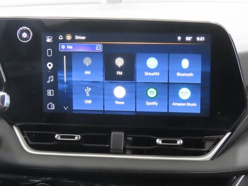 Used 2025 Chevrolet Equinox LT FWD image 10
