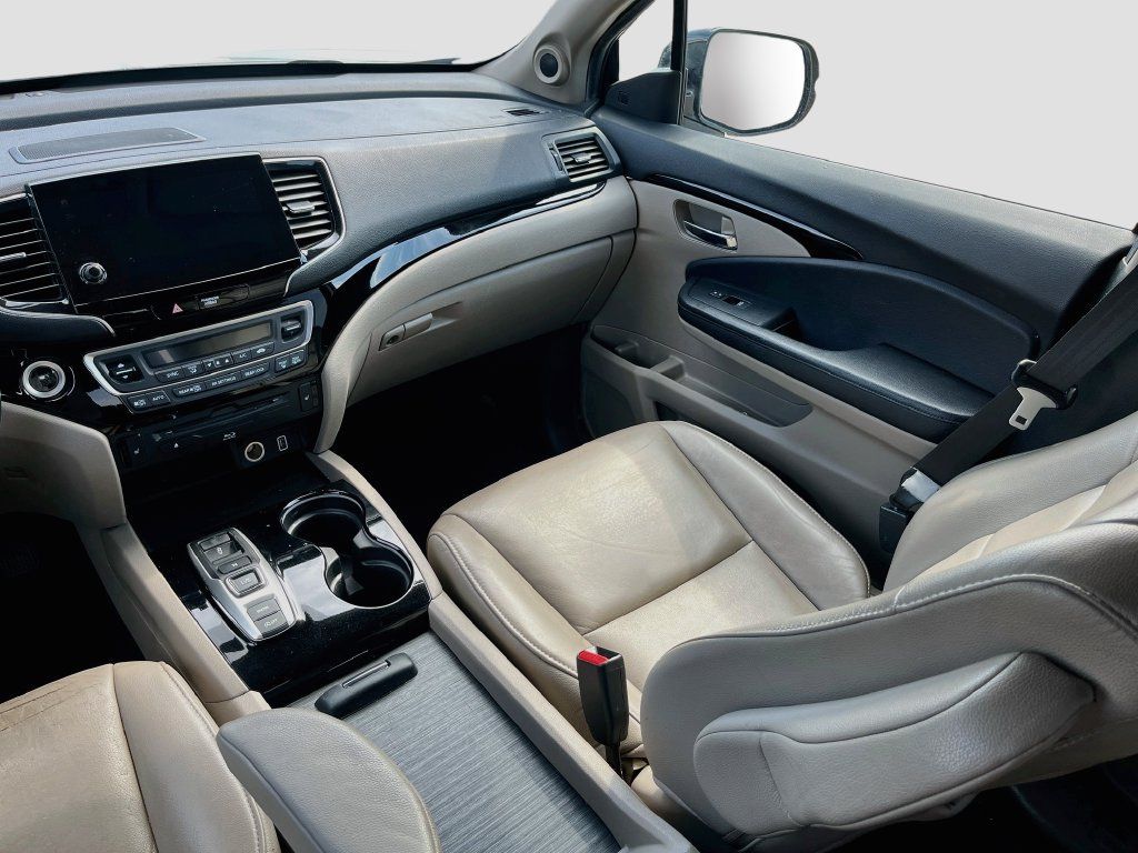 Used 2019 Honda Pilot Touring image 25