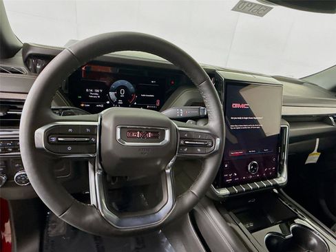 New 2026 GMC Yukon XL Elevation AWD/4WD image 5