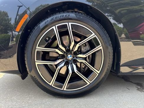 Used 2026 BMW 740i xDrive AWD/4WD image 16