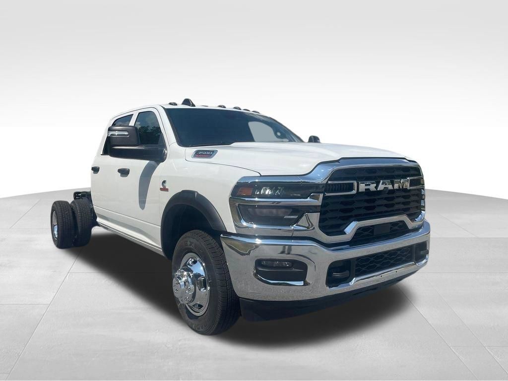 New 2026 RAM 3500 Tradesman AWD/4WD image 3