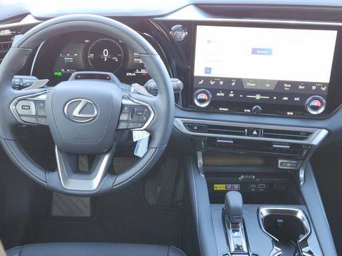 New 2026 Lexus RX 450h AWD image 20