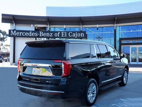 Used 2024 GMC Yukon XL SLT image 3