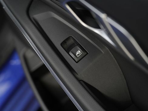 Used 2022 BMW 330i xDrive Sedan w/ M Sport Package image 73