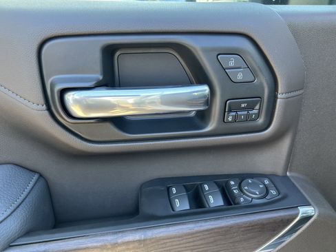 New 2023 GMC Sierra 3500 Denali w/ Denali Ultimate Package image 25