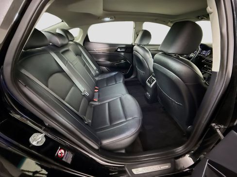 Used 2020 Kia Cadenza Technology FWD image 23