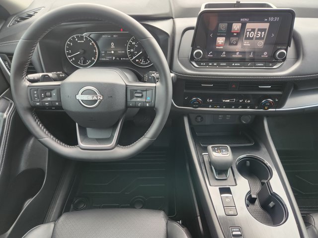 Used 2025 Nissan Rogue SV w/ SV Premium Package FWD image 27