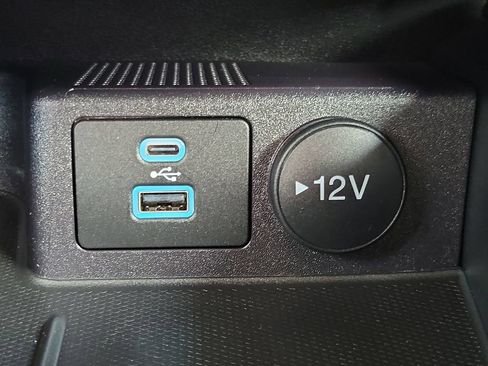 Used 2023 Ford Escape Active w/ Tech Pack #1 AWD/4WD image 30