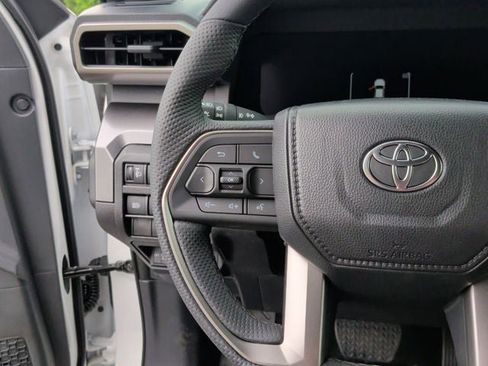 New 2026 Toyota Tacoma TRD Off-Road AWD/4WD image 16