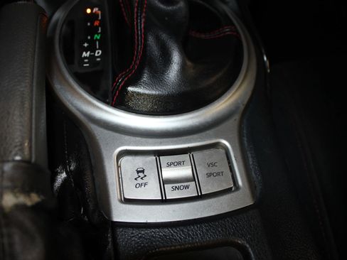 Used 2015 Scion FR-S RWD image 19