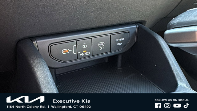 Certified 2025 Kia K4 FWD image 25