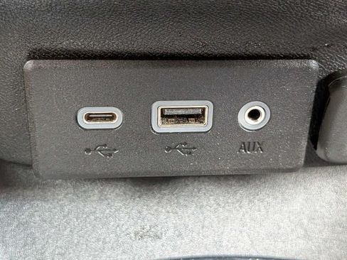 Used 2024 Chevrolet Malibu LT FWD image 21