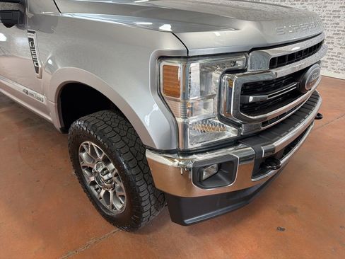 Used 2022 Ford F250 Lariat w/ Lariat Value Package image 9