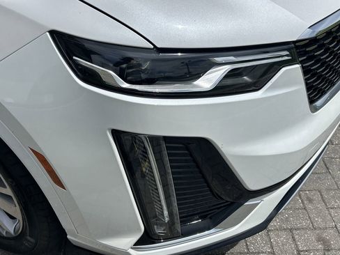 Certified 2023 Cadillac XT6 Premium Luxury image 8