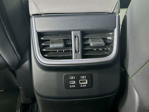 Used 2023 Subaru Outback Onyx Edition AWD/4WD image 26