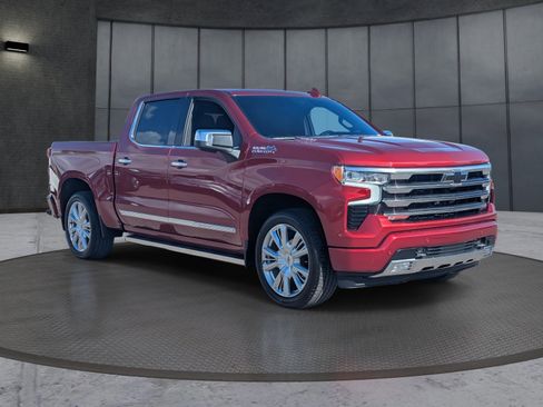 Used 2025 Chevrolet Silverado 1500 High Country image 8