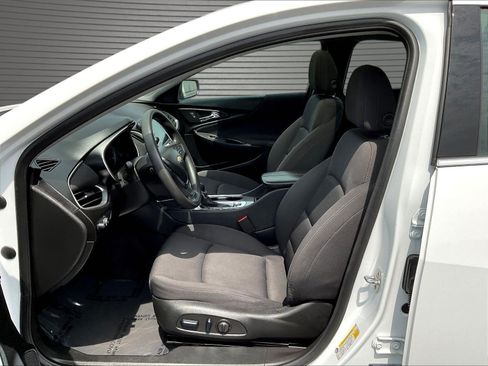 Used 2024 Chevrolet Malibu LT FWD image 21