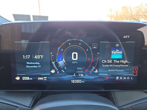 Used 2025 Chevrolet Equinox LT image 20