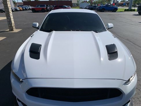 Used 2015 Ford Mustang GT Premium w/ GT Performance Package RWD image 9
