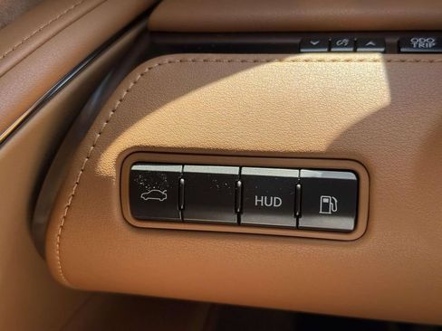 Used 2018 Lexus LC 500 Coupe RWD image 21