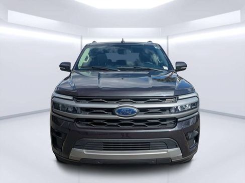 Used 2024 Ford Expedition Max XLT RWD image 8