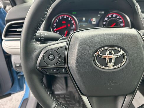 Used 2023 Toyota Camry XSE image 17