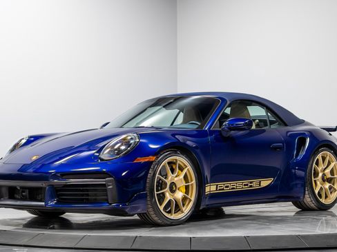 Used 2021 Porsche 911 Turbo S image 3