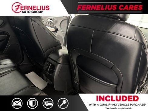 Used 2022 Jeep Cherokee Latitude Lux AWD/4WD image 28
