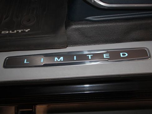 Used 2024 Ford F350 Limited w/ FX4 Off-Road Package image 7