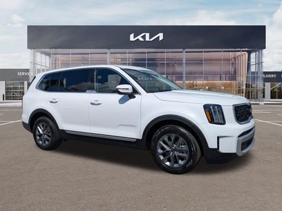 Certified 2025 Kia Telluride LX