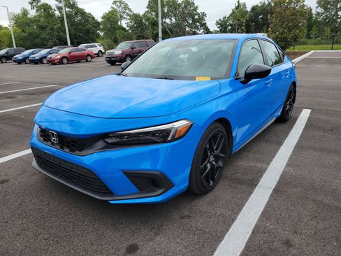 Used 2024 Honda Civic Sport image 4
