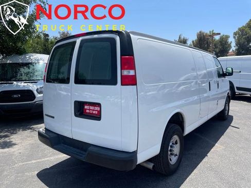 Used 2021 Chevrolet Express 2500 Extended w/ Driver Convenience Package image 8