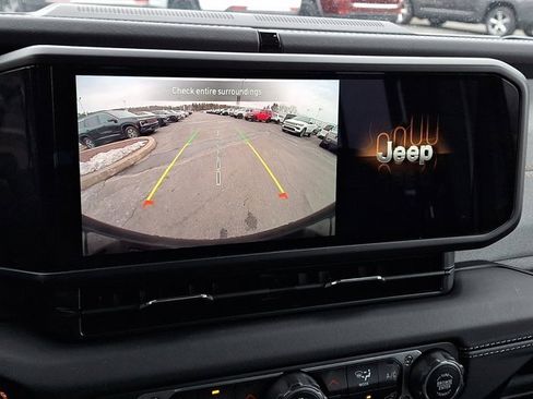 Certified 2025 Jeep Wrangler Unlimited Sahara w/ Safety Group image 22