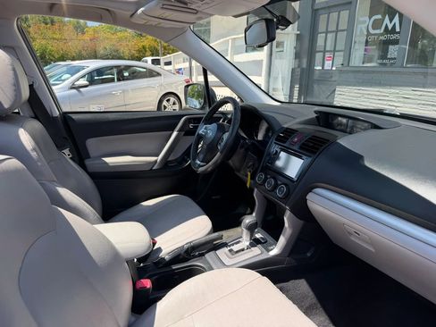 Used 2014 Subaru Forester 2.5i Touring w/ Popular Package #1 AWD/4WD image 23