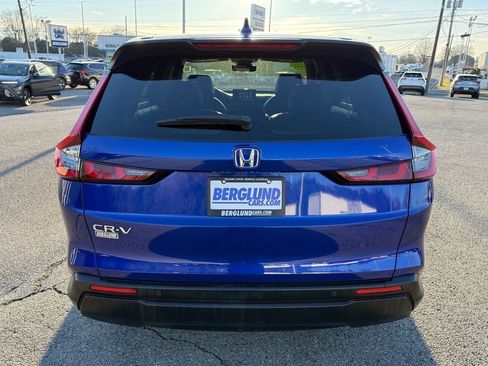 Used 2024 Honda CR-V EX-L image 5