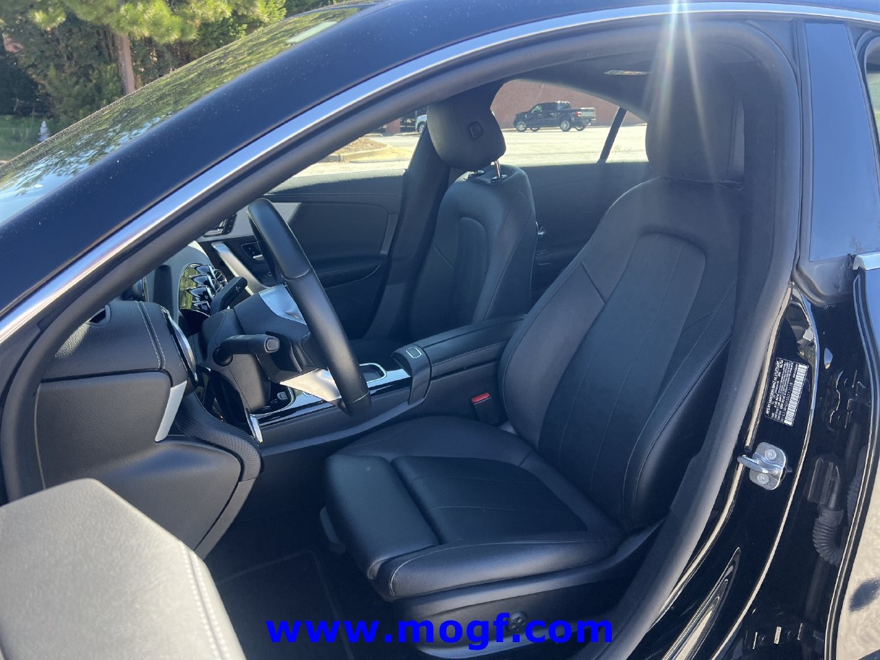 Used 2025 Mercedes-Benz CLA 250 4MATIC image 20