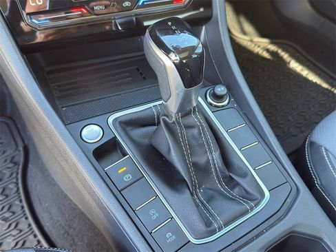 New 2025 Volkswagen Jetta SEL image 17