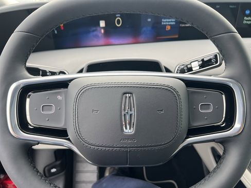 New 2026 Lincoln Nautilus Reserve image 11