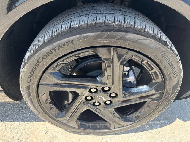 Used 2024 Chevrolet Equinox EV RS FWD image 25