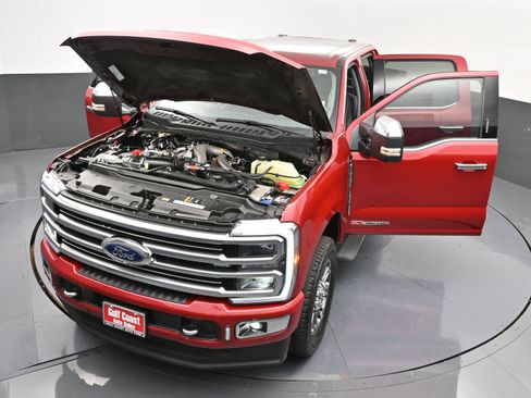 Certified 2024 Ford F350 Limited w/ FX4 Off-Road Package image 46