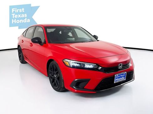 Used 2023 Honda Civic Sport image 1