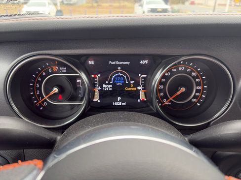 Used 2023 Jeep Gladiator Mojave image 13