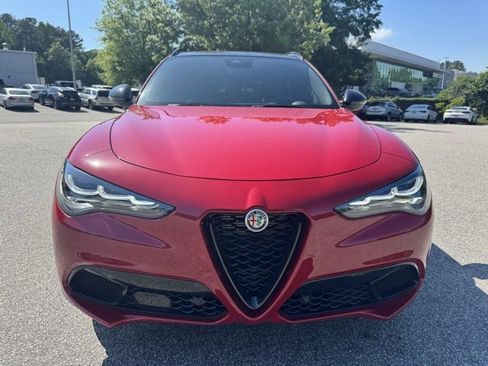 New 2024 Alfa Romeo Stelvio Sprint image 2