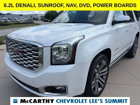 Used 2018 GMC Yukon Denali w/ Denali Ultimate Package AWD/4WD image 4