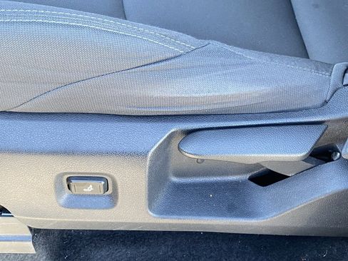 Used 2024 Toyota Tacoma SR5 image 6