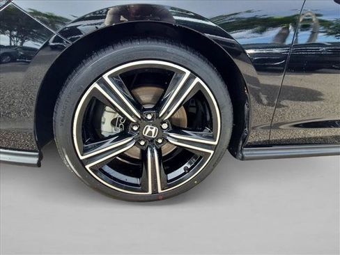 Used 2024 Honda Accord Sport image 23